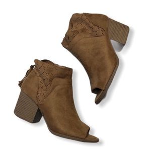 Qupid Caramel Peep Toe Booties